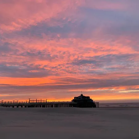 Met Zeezicht Lägenhet *